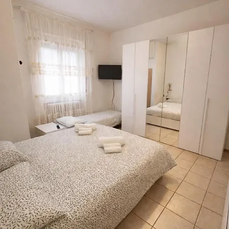 Elegant House By Mony - Free Wi-fi レッコ