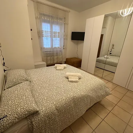 Apartment Elegant House By Mony - Free Wi-fi