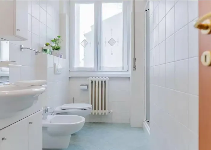 Elegant House By Mony - Free Wi-fi Апартаменты *